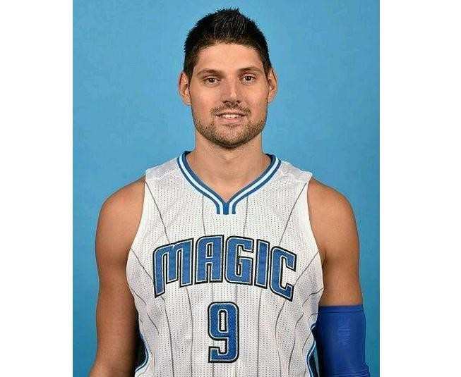 尽管面对强 尽管面对强