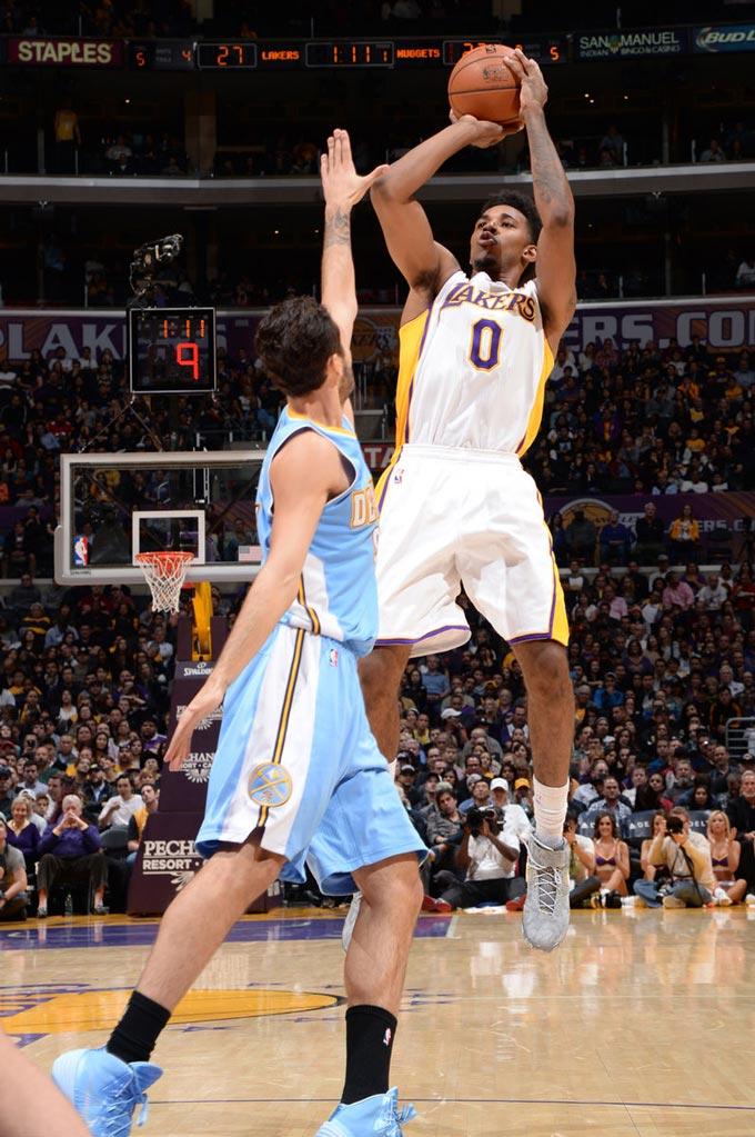 与大范围覆 与大范围覆